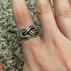 James Avery Double Band Infinity Knot Ring